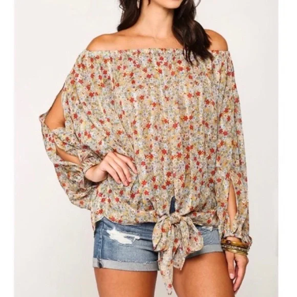 floral print off shoulder blouse - Picture 2 of 3